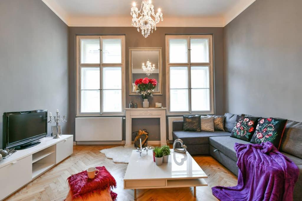 Cityscape Wenceslas Square Apartment Prague Exterior photo